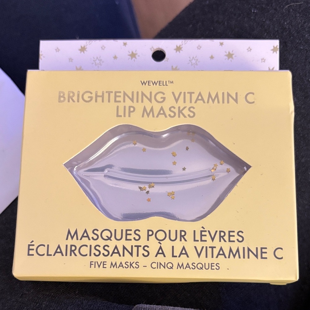 Wewell Brightening Vitamin C Lip Masks